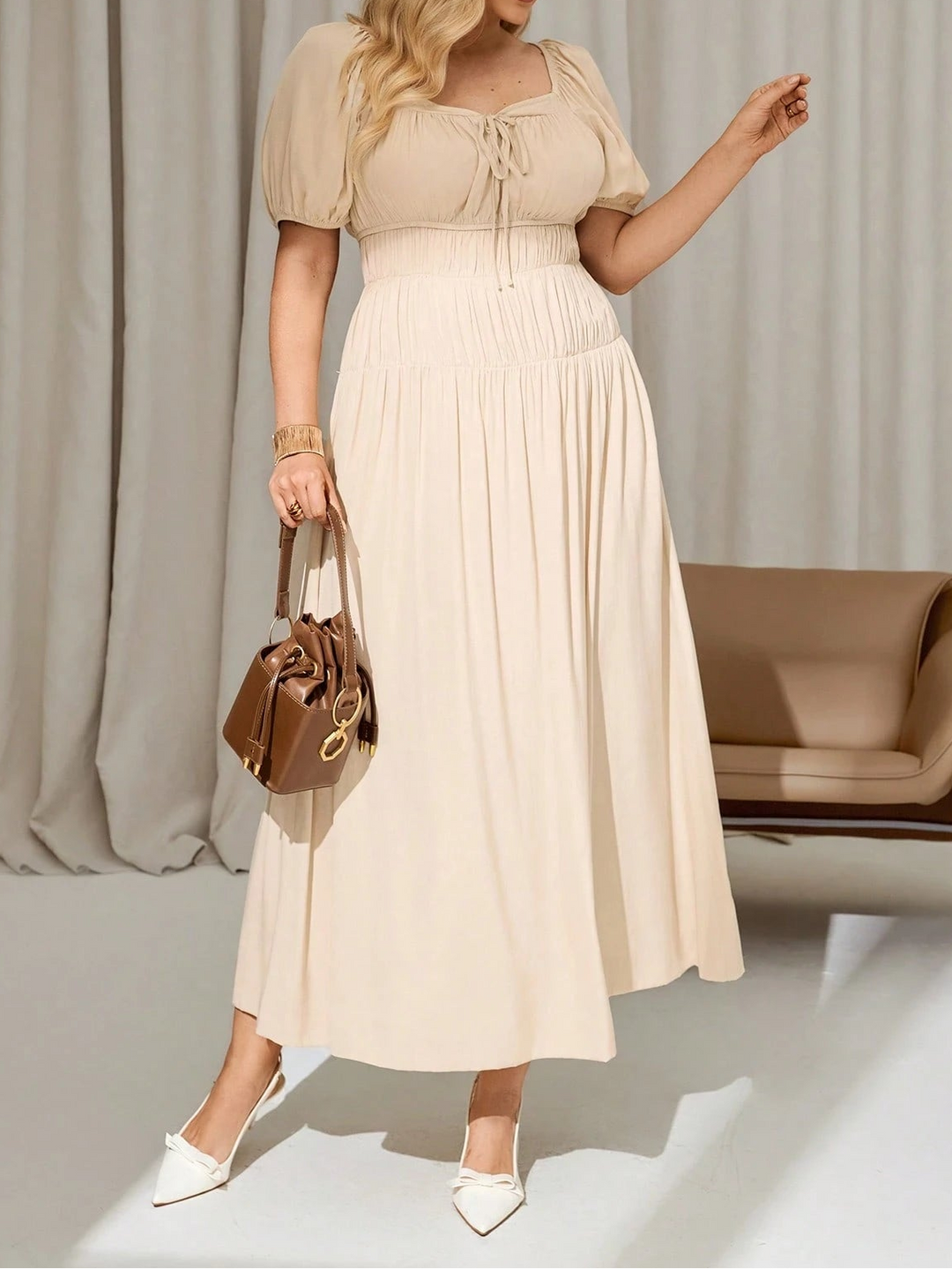 Shein Curve+ bézs midiruha