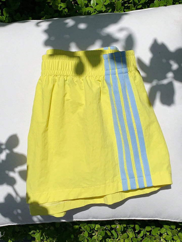 Pantaloni scurți SHEIN, galben