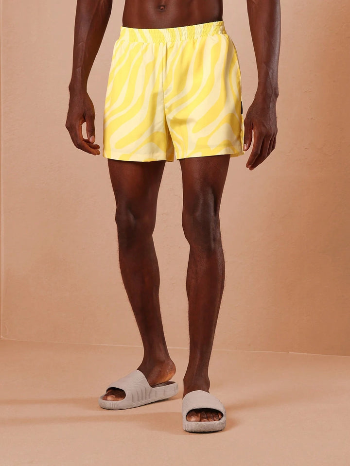 Short SHEIN, galben