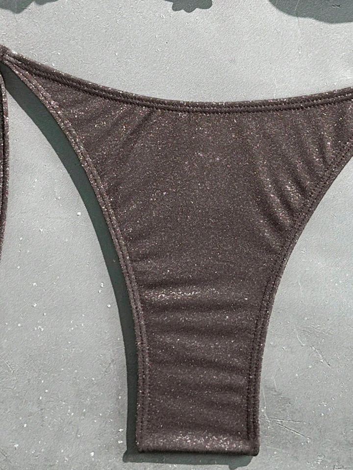 Set bikini SHEIN, maro