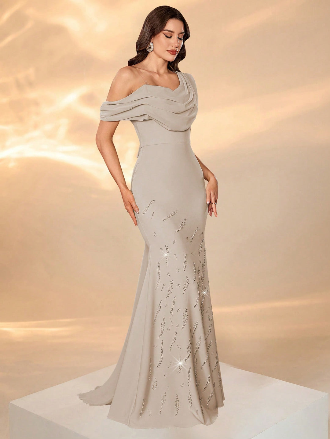 Rochie SHEIN, bej