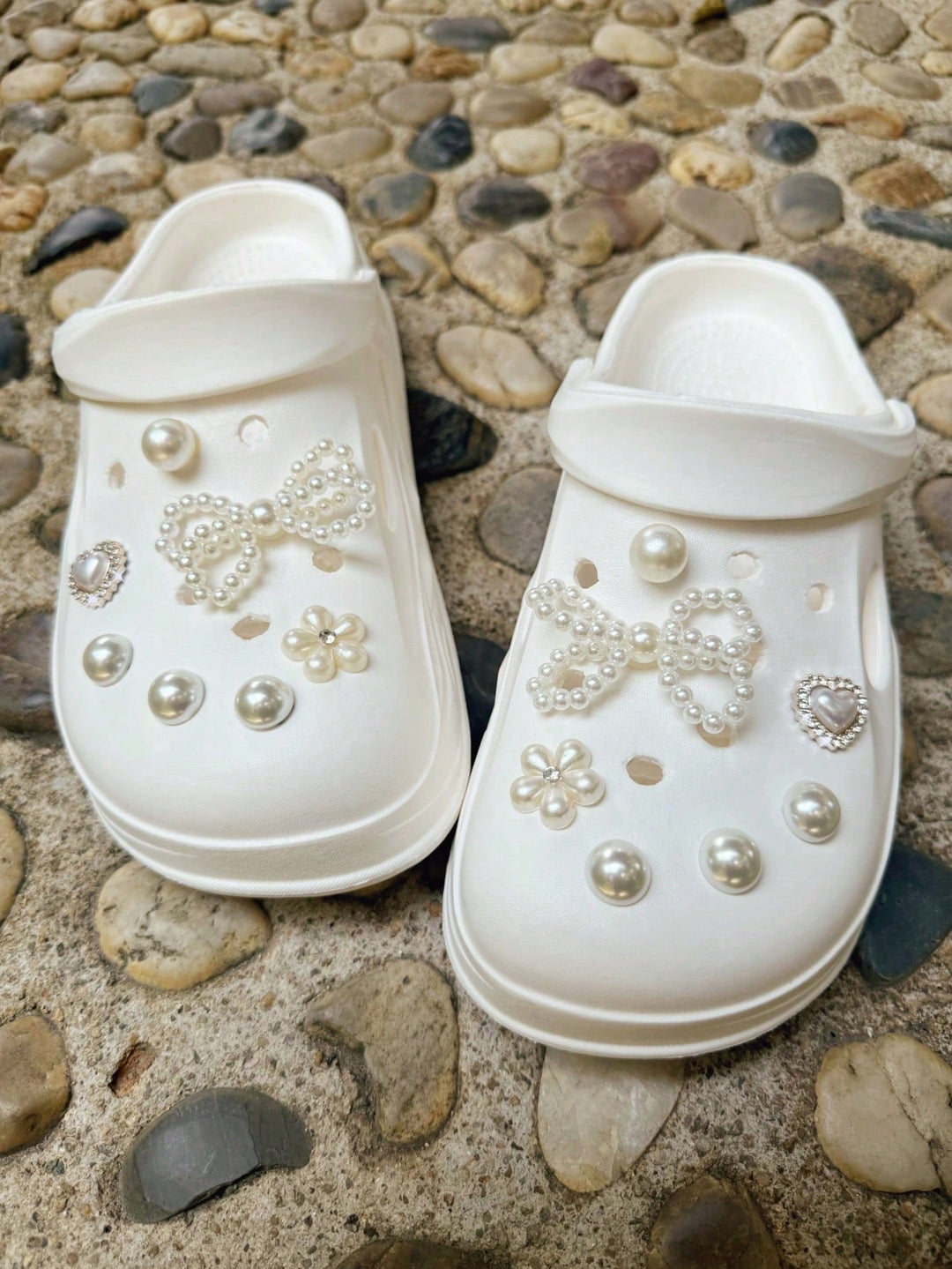 Set accesorii pentru crocs SHEIN, alb