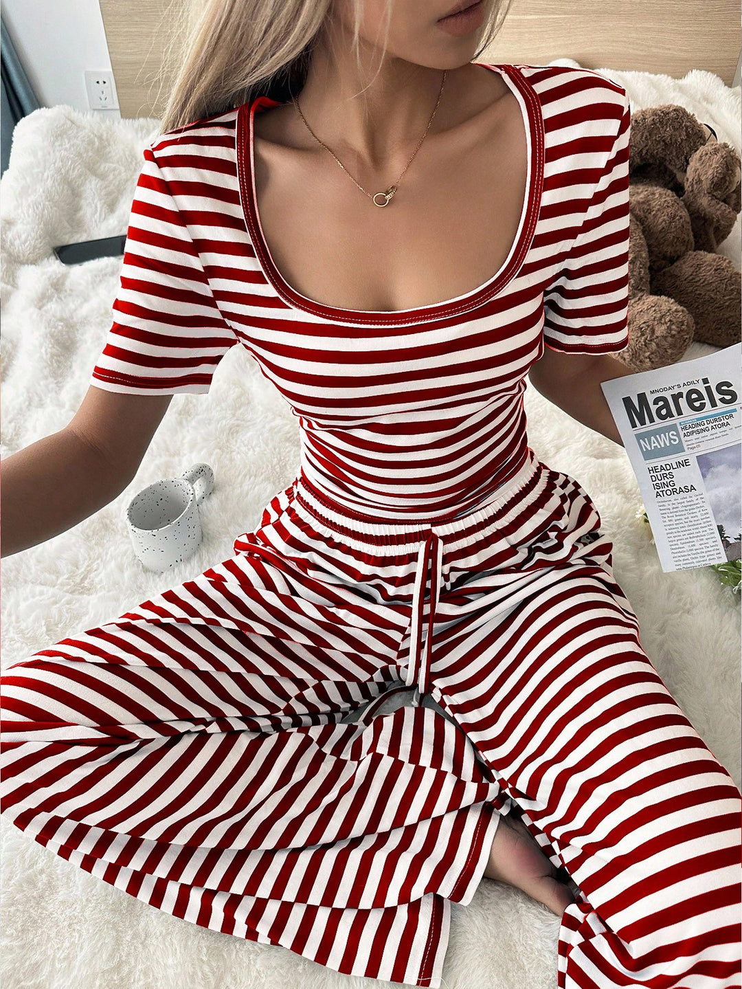 Compleu pijamale SHEIN, mix culori