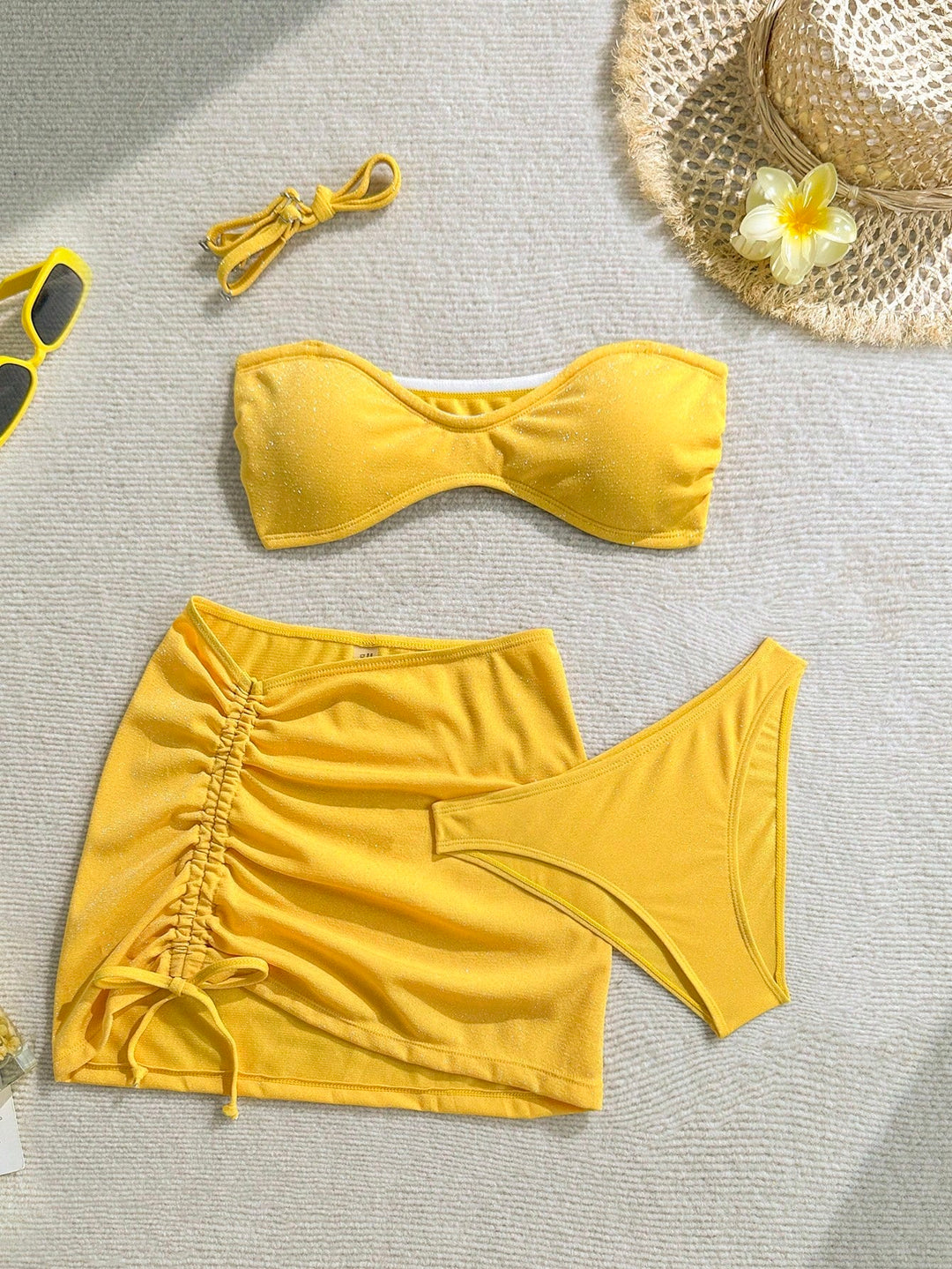 Set bikini SHEIN, galben