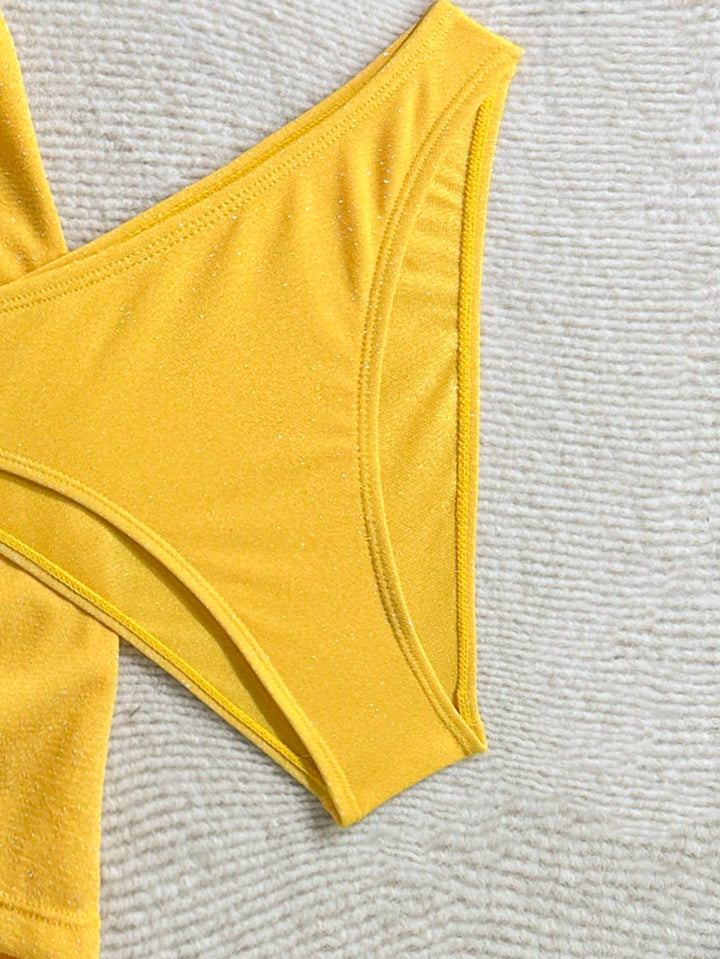 Set bikini SHEIN, galben