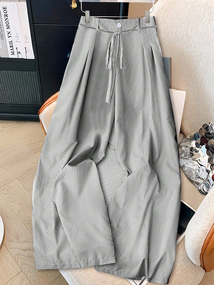 Pantaloni SHEIN, mix culori