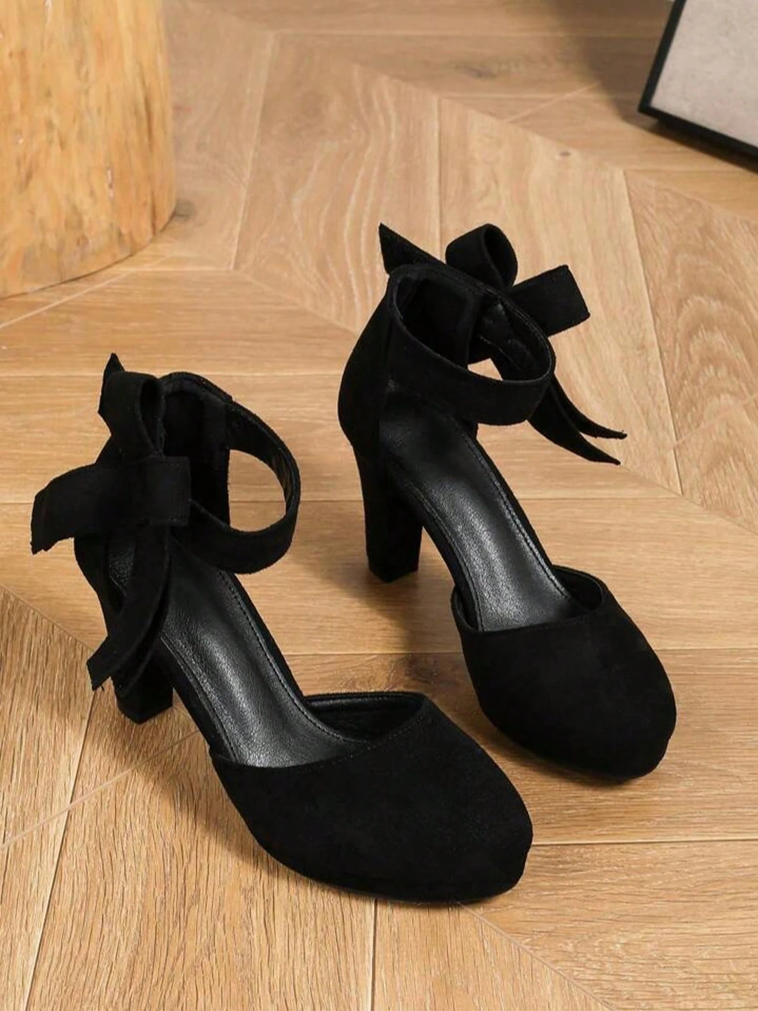 SHEIN high heels, black