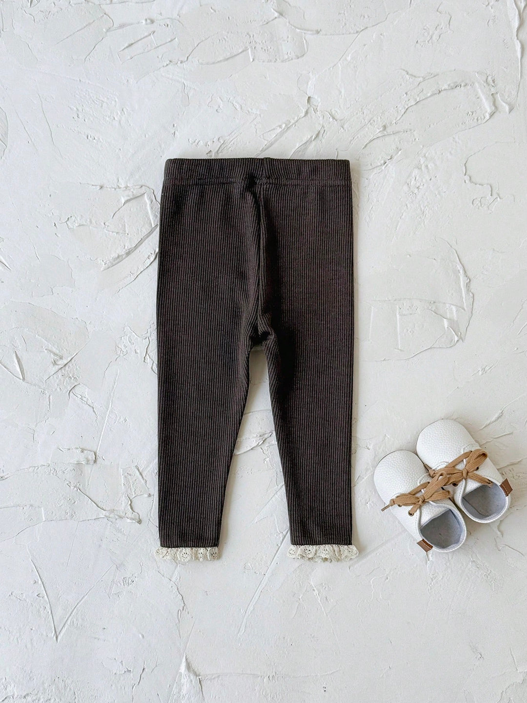 Pantaloni SHEIN, maro