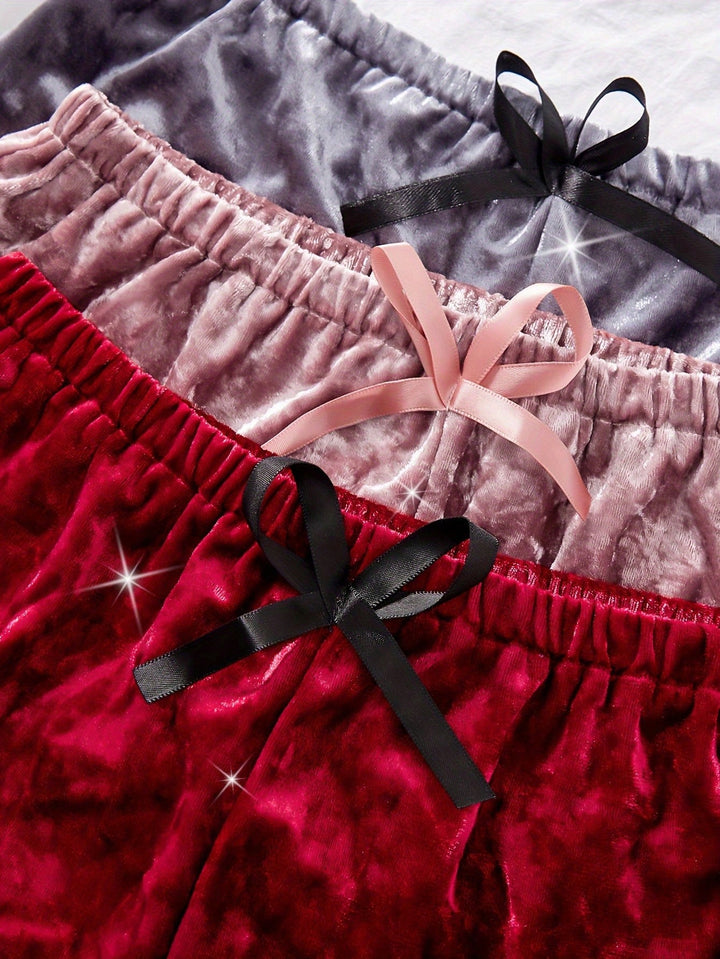 Pijama SHEIN, mix culori