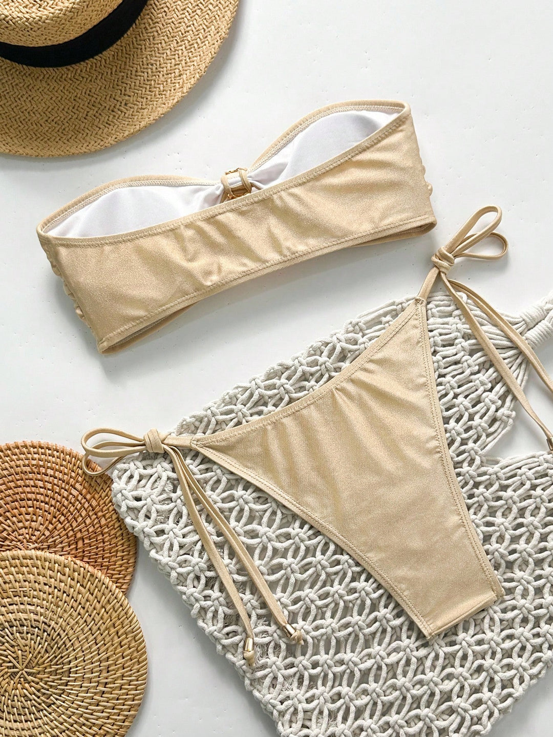 Set bikini SHEIN, auriu