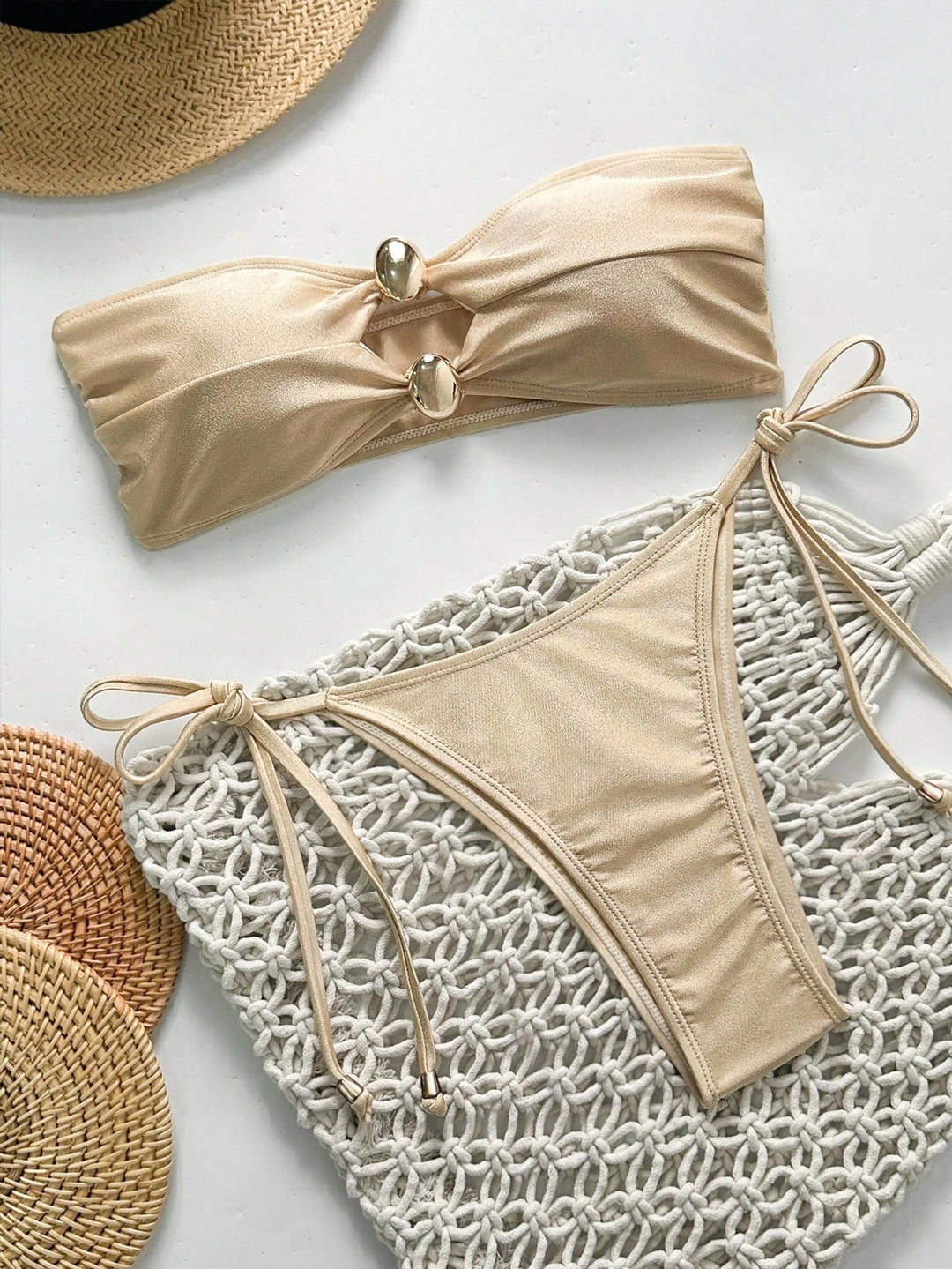 Set bikini SHEIN, auriu