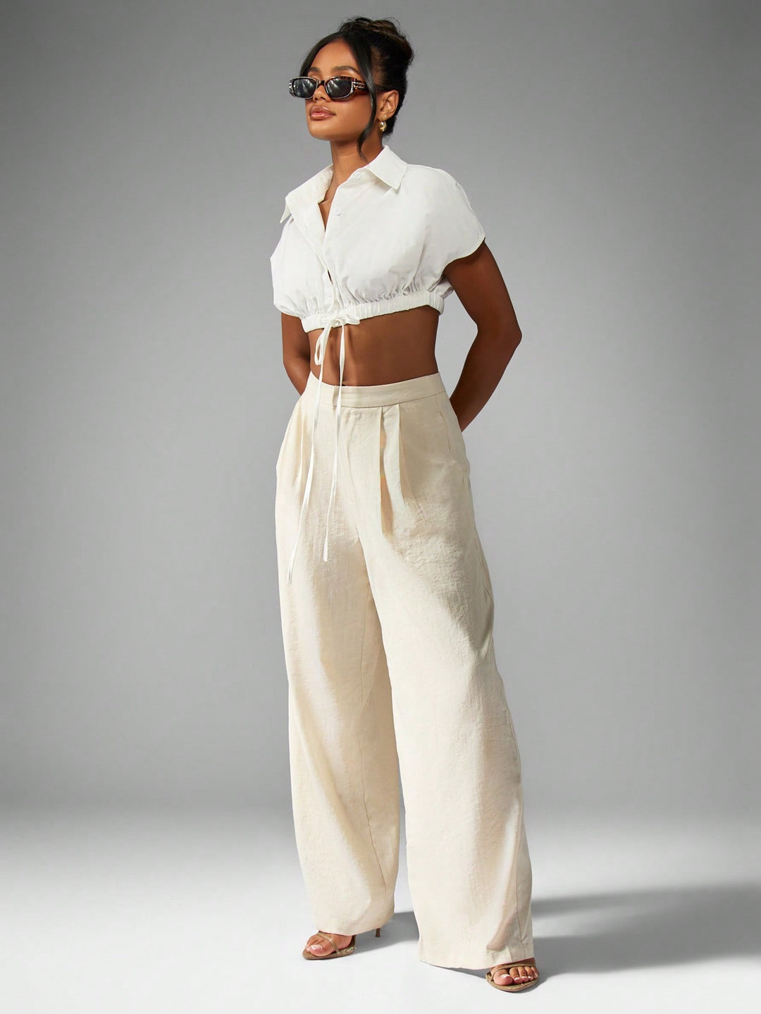 Pantaloni SHEIN, crem