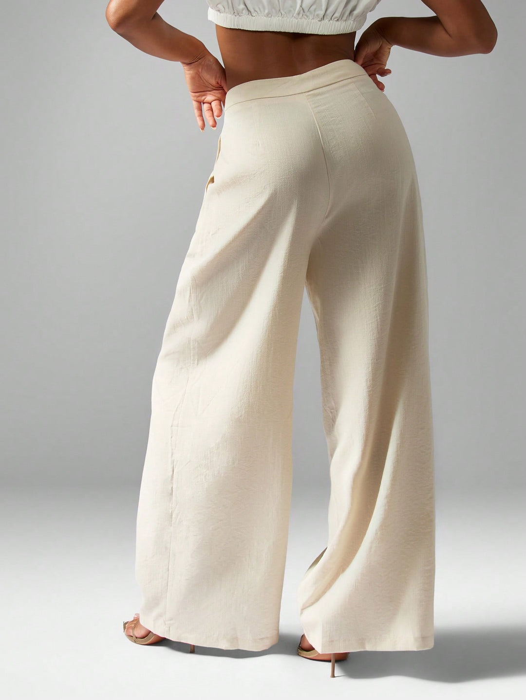 Pantaloni SHEIN, crem
