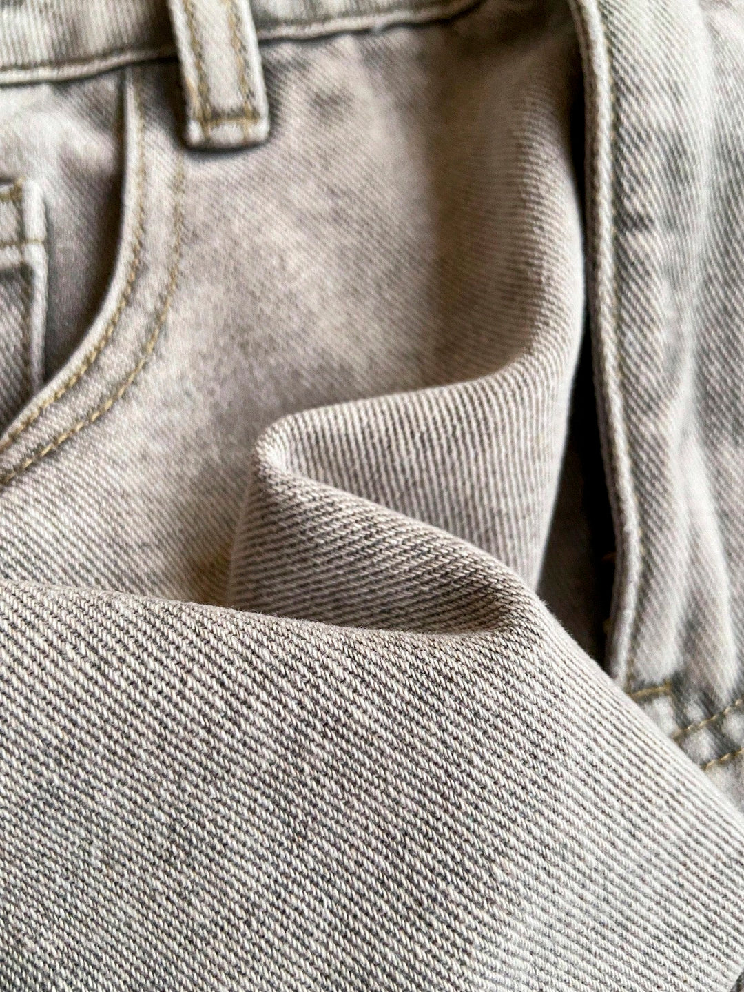 Pantaloni scurți SHEIN, gri