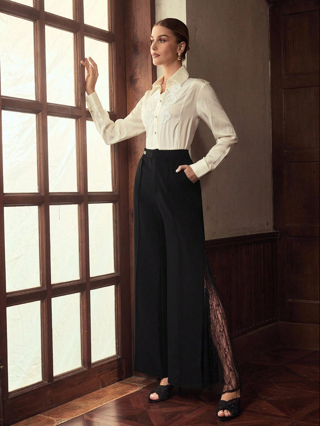 Pantaloni SHEIN, negru
