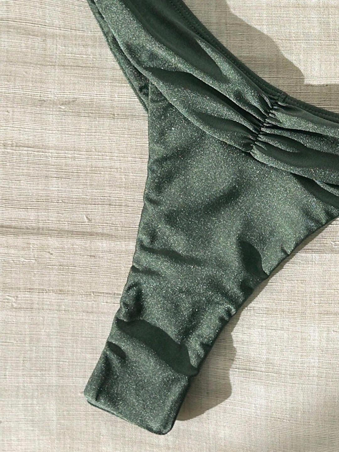 Set bikini SHEIN, kaki