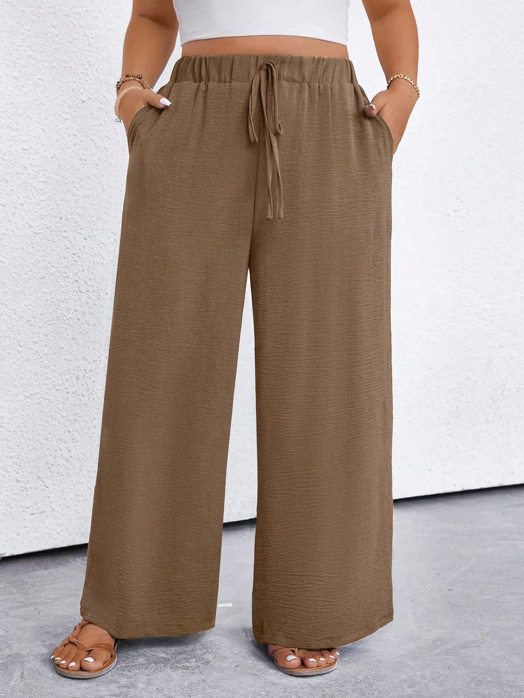Pantaloni SHEIN, maro