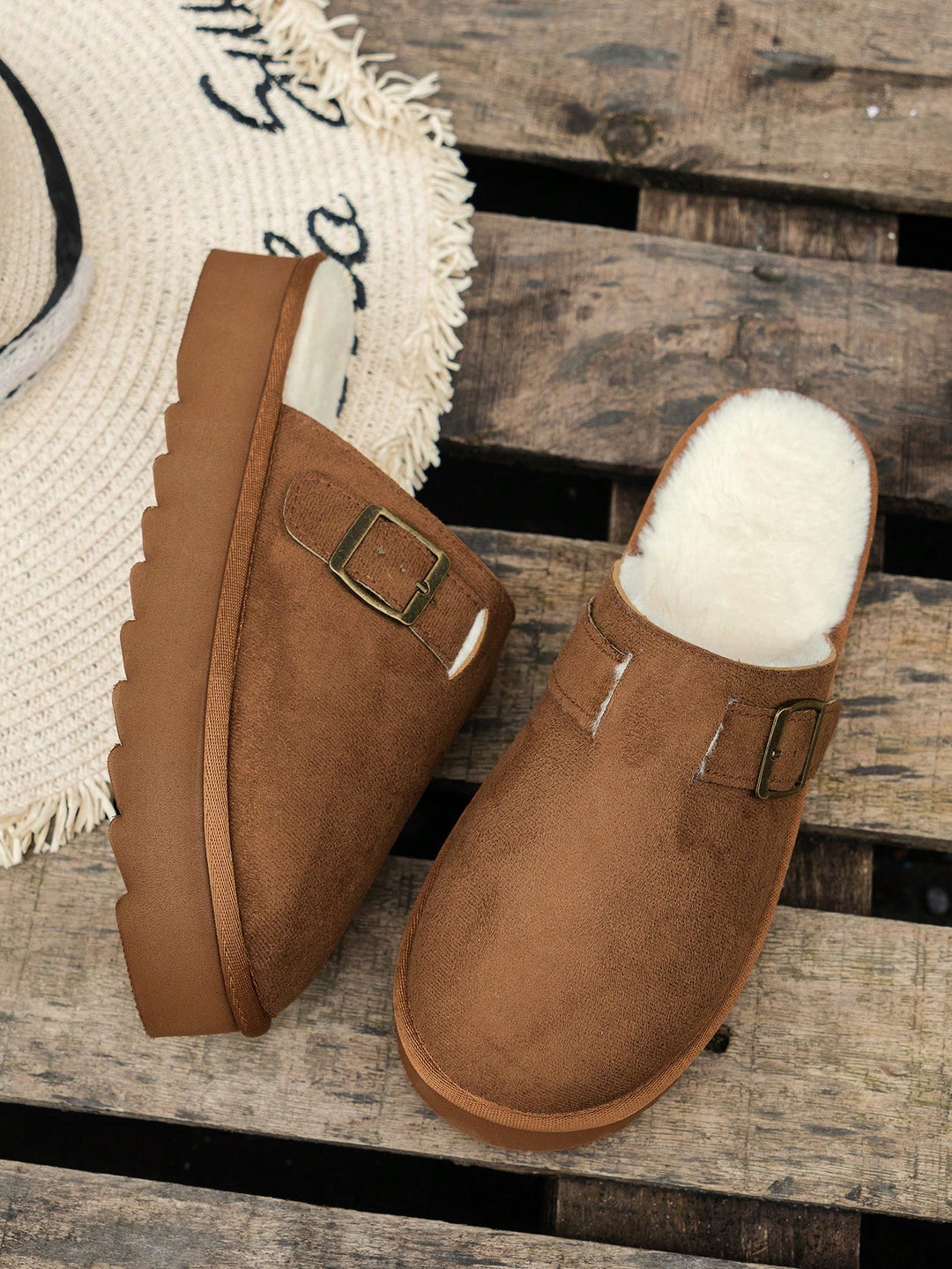 SHEIN házicipők, barna