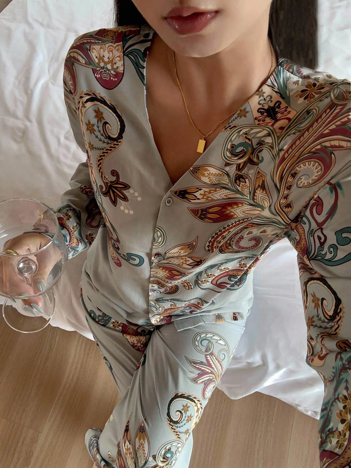 Compleu pijamale SHEIN, mix culori