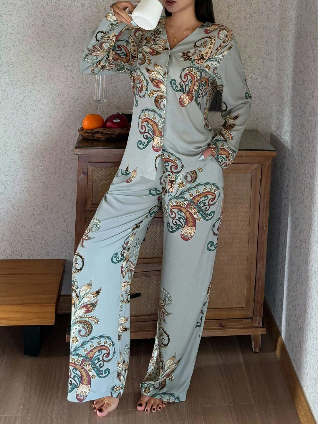 Compleu pijamale SHEIN, mix culori