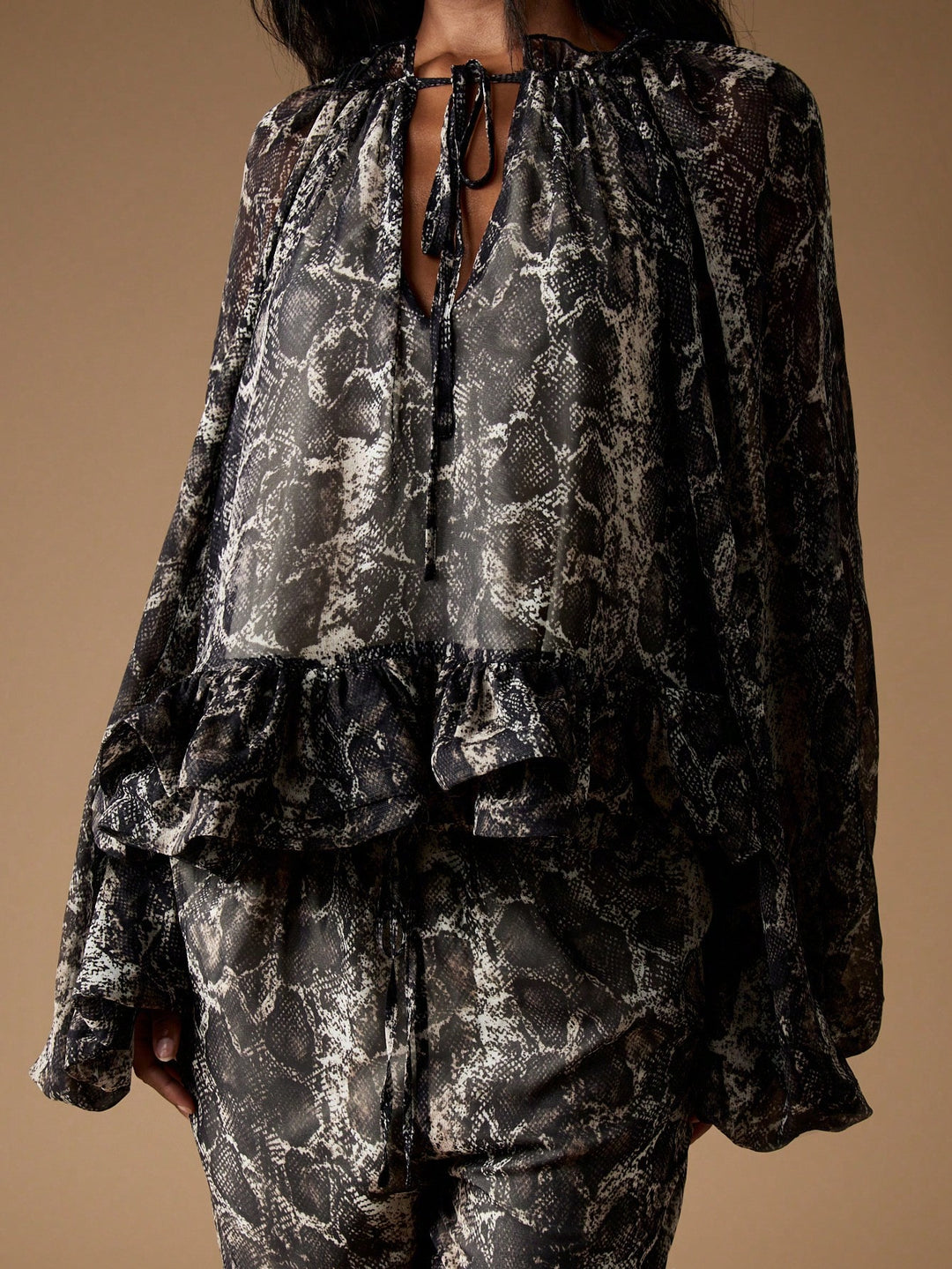 Compleu MISSGUIDED by Shein, mix culori