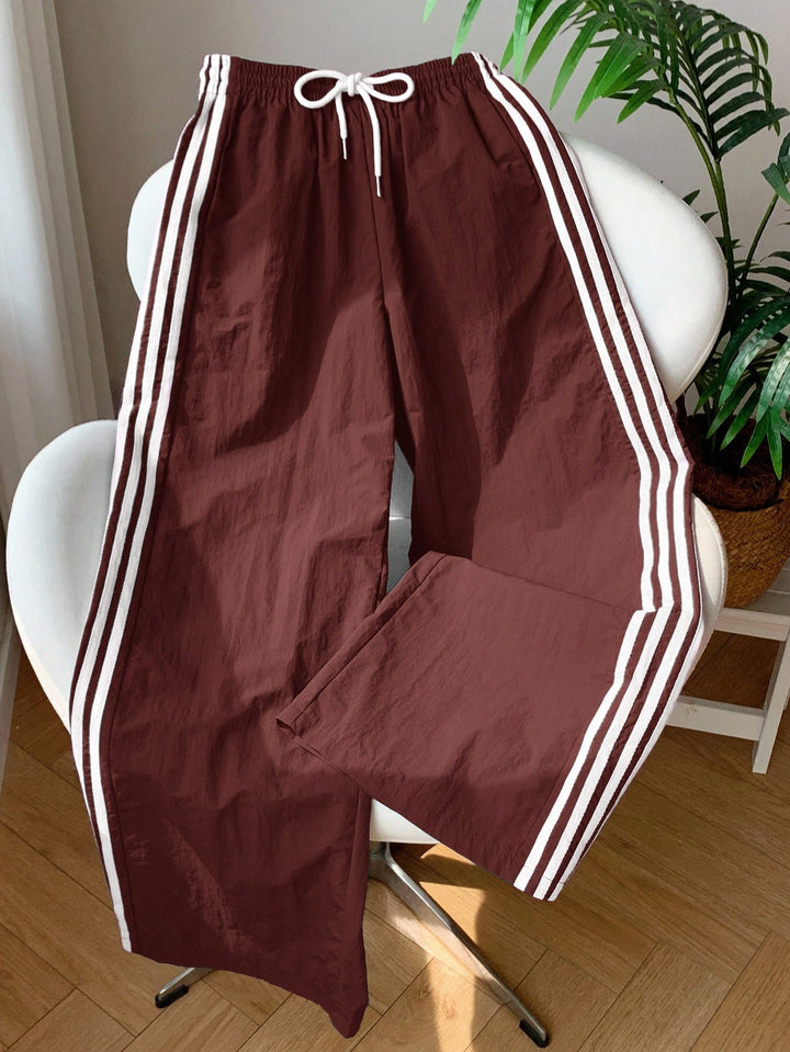 Pantaloni SHEIN, vișiniu