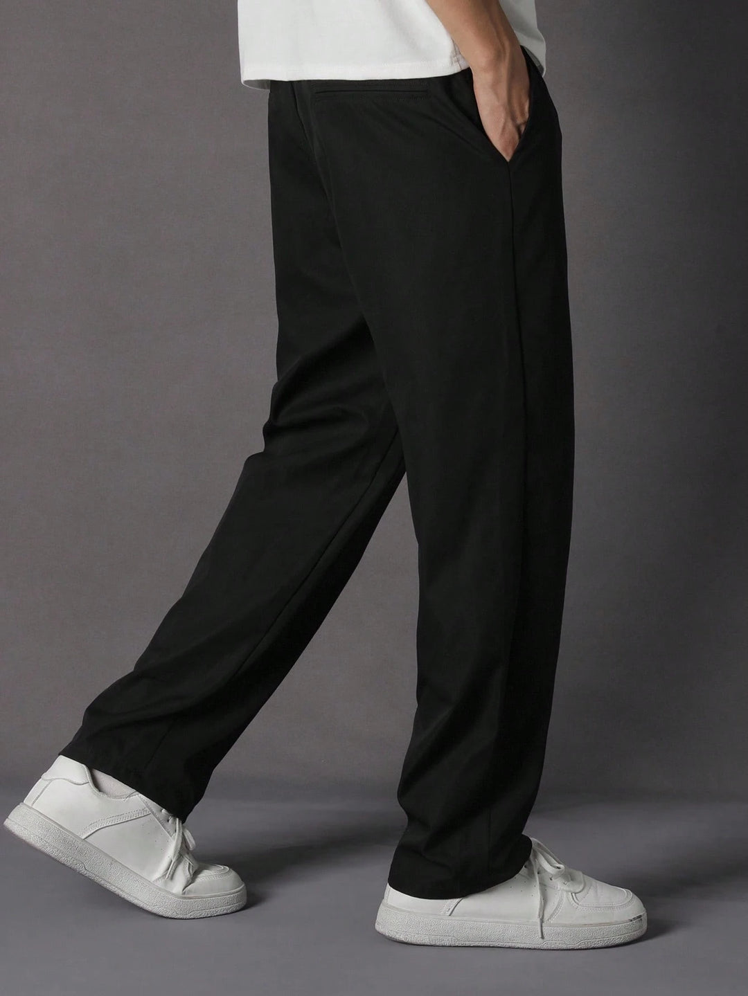 Pantaloni SHEIN, negru