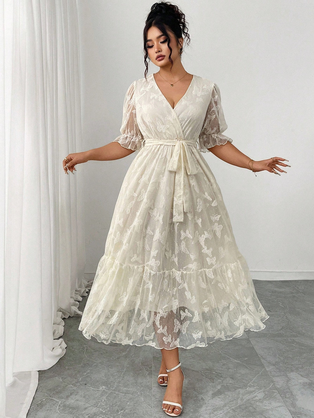 Rochie SHEIN, bej