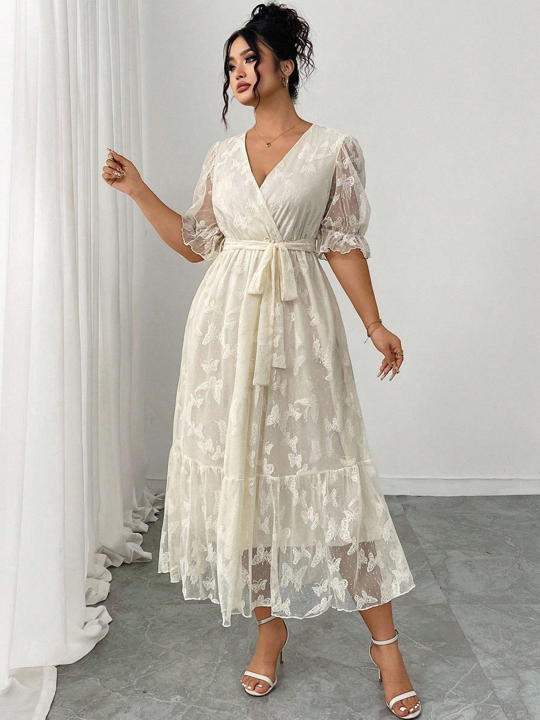 Rochie SHEIN, bej