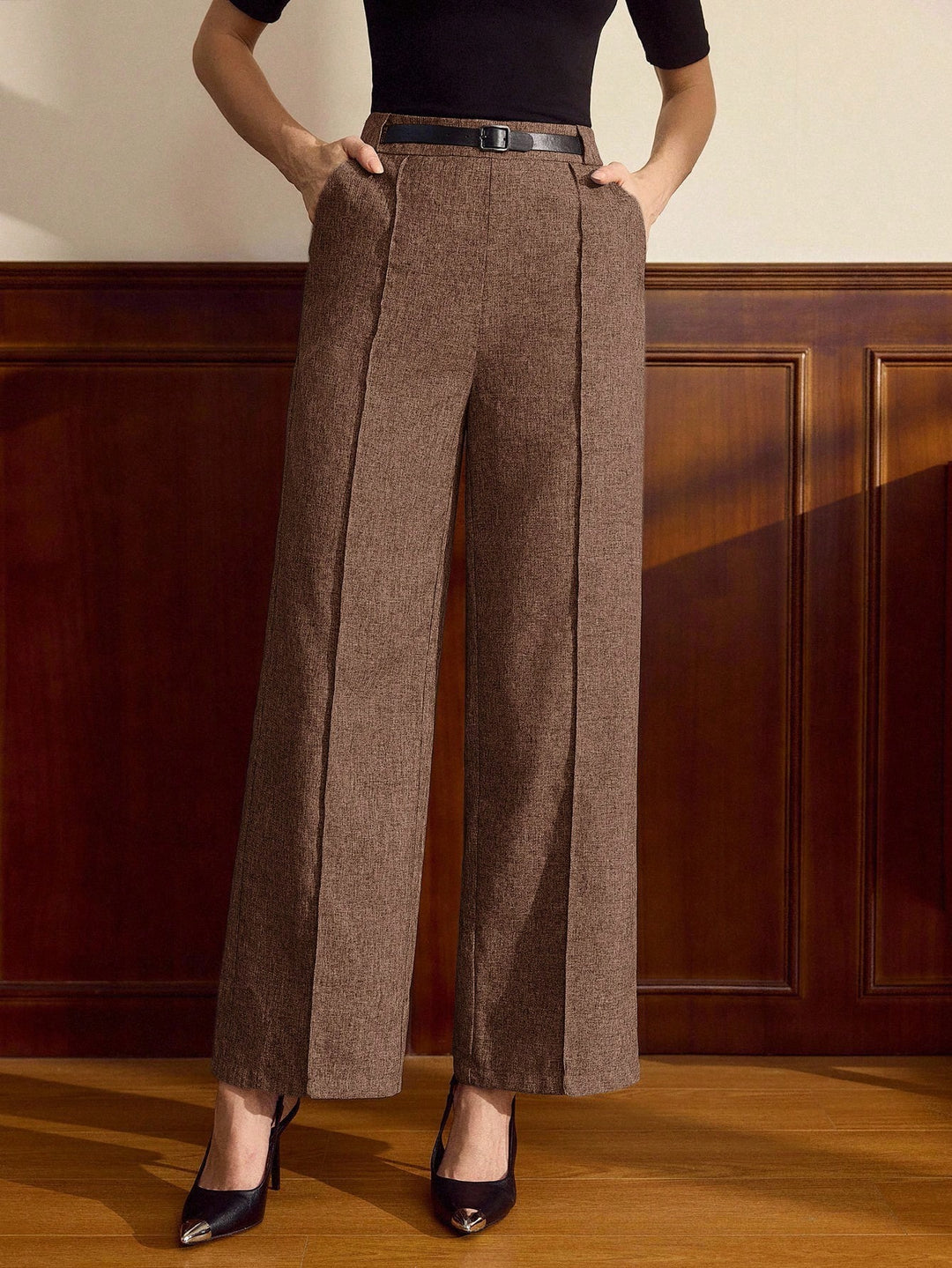 Pantaloni SHEIN, maro