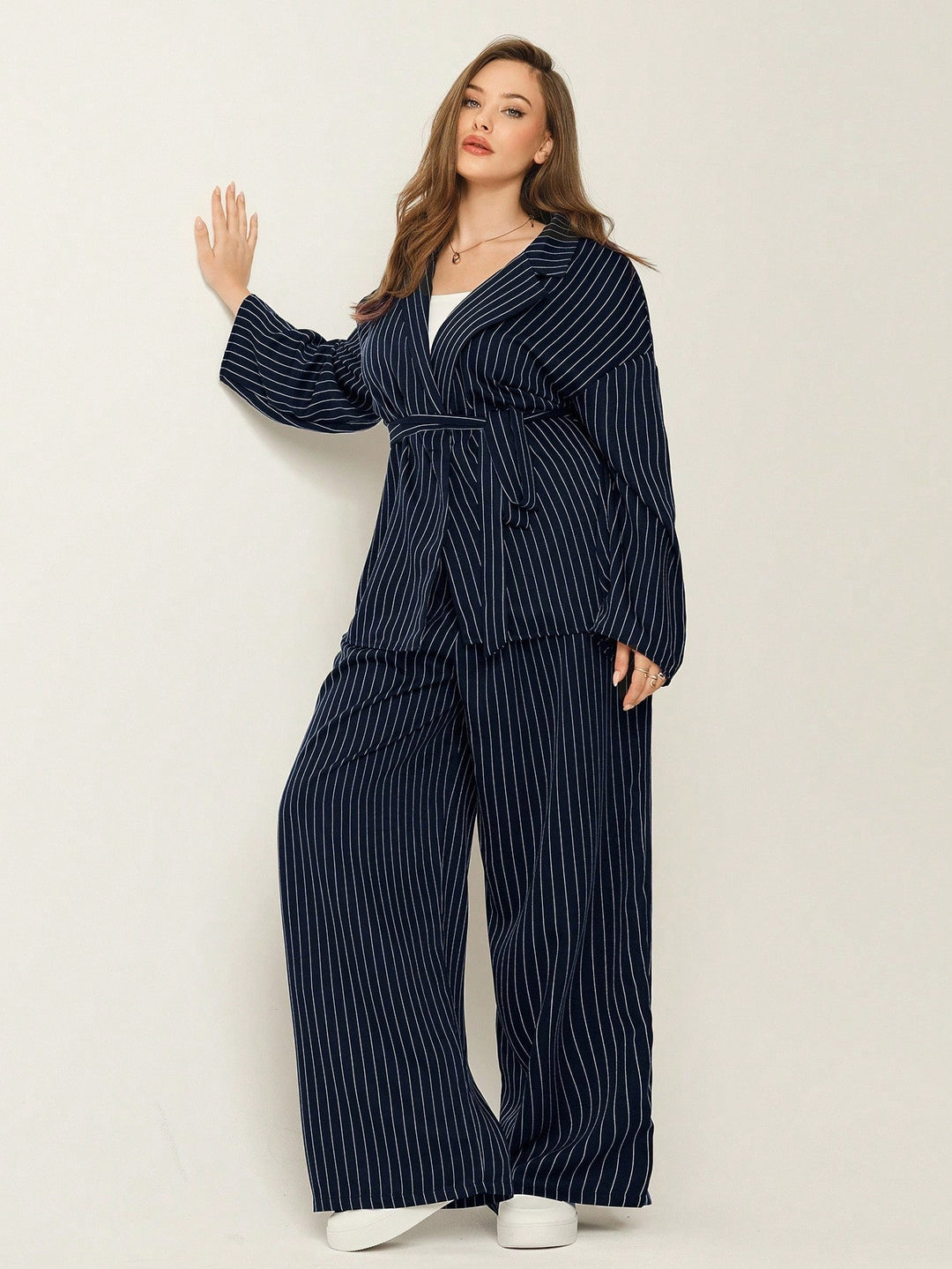 Costum SHEIN, albastru