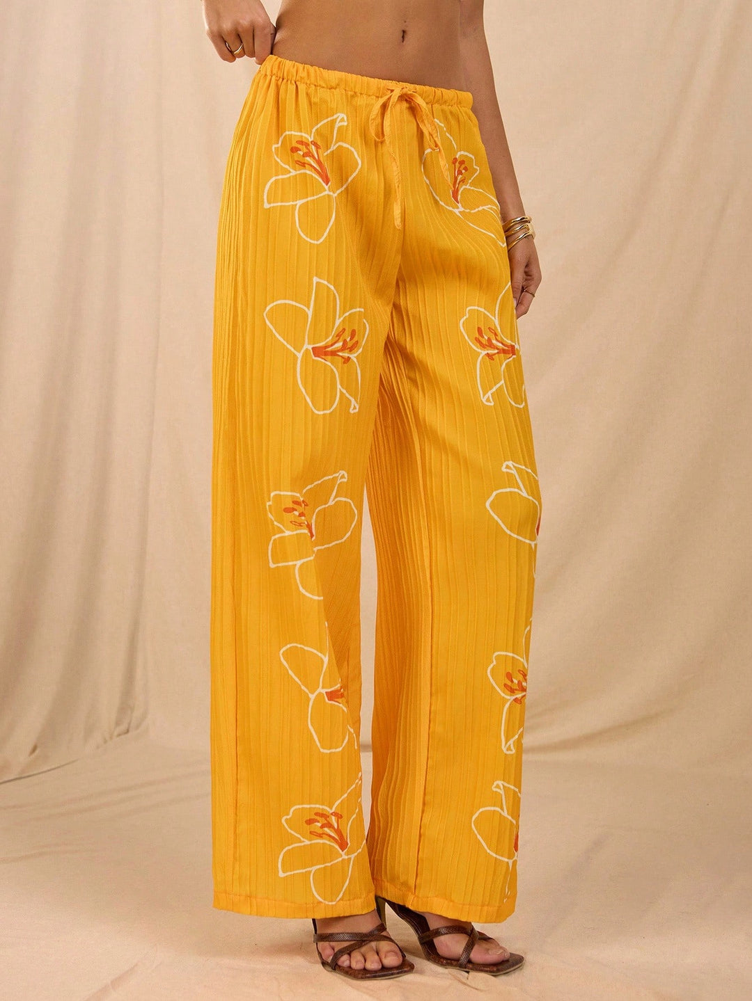 Pantaloni SHEIN, galben