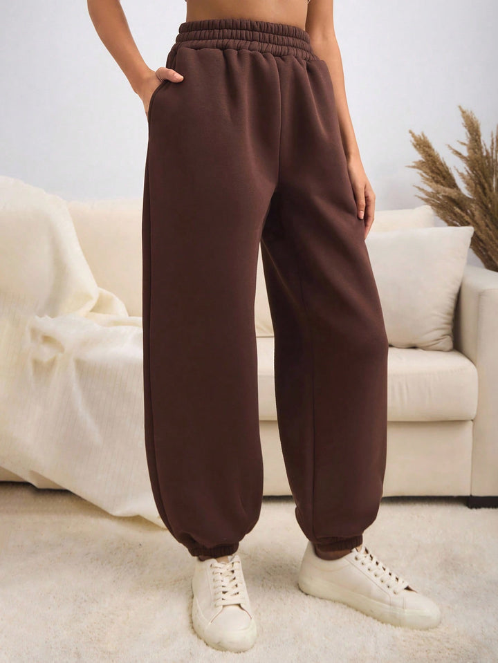 Pantaloni SHEIN, maro