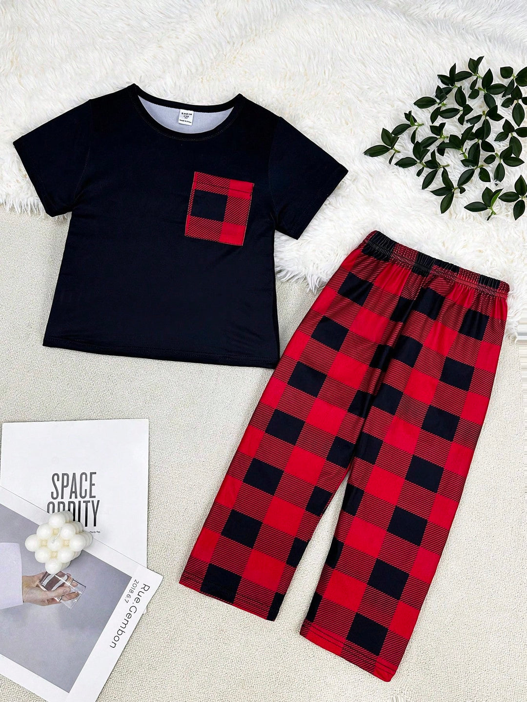 Compleu pijamale SHEIN, mix culori