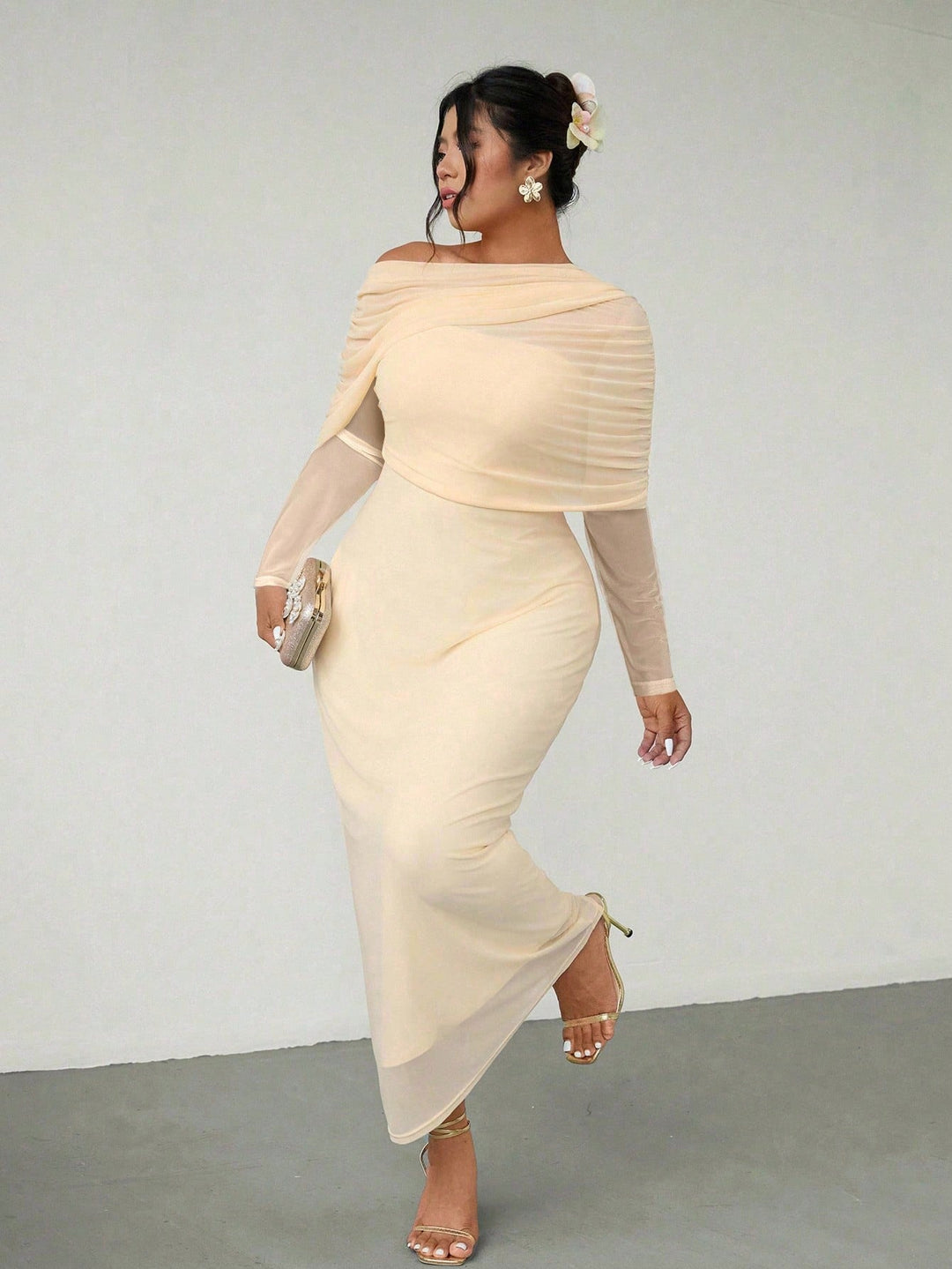 Rochie SHEIN, bej