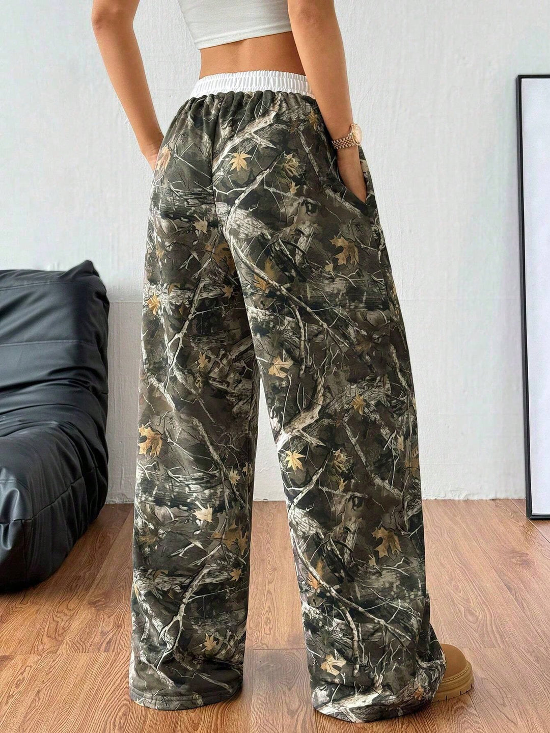 Pantaloni SHEIN, mix culori