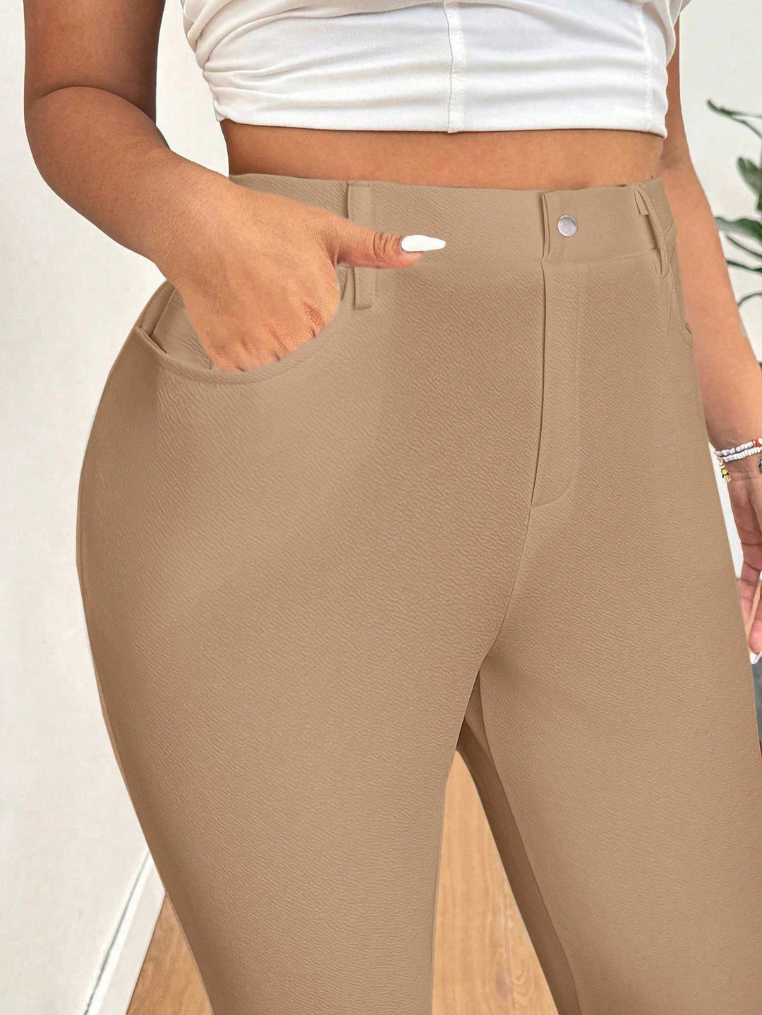 Pantaloni SHEIN, kaki