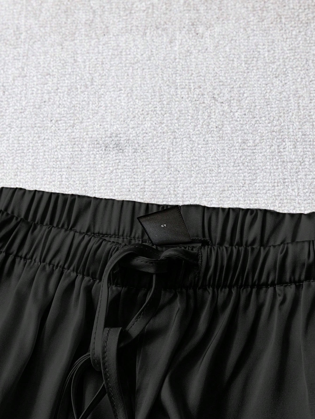 Pantaloni SHEIN, negru