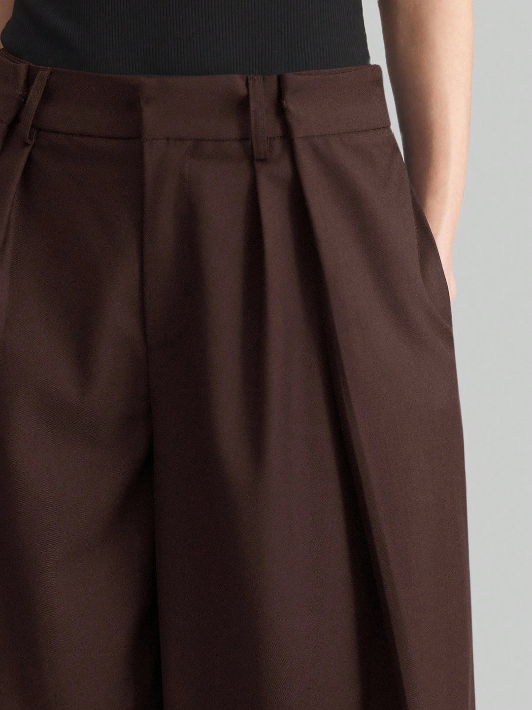Pantaloni SHEIN, maro
