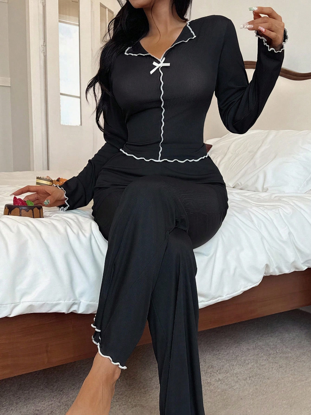 Compleu pijamale SHEIN, negru