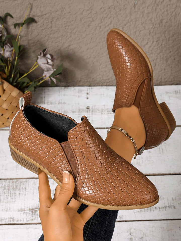 Pantofi SHEIN, maro