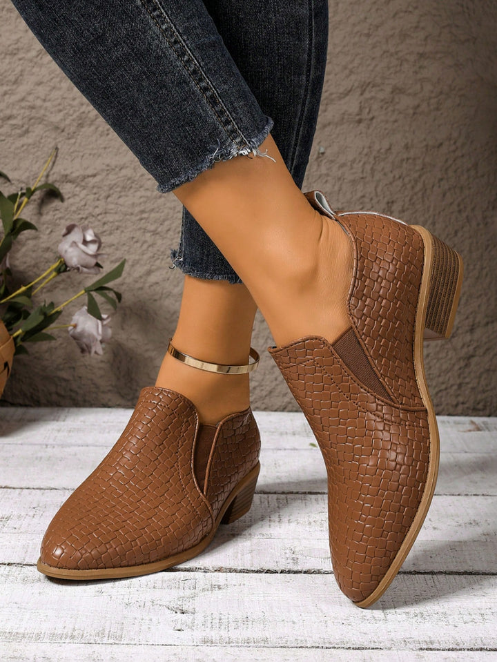 Pantofi SHEIN, maro