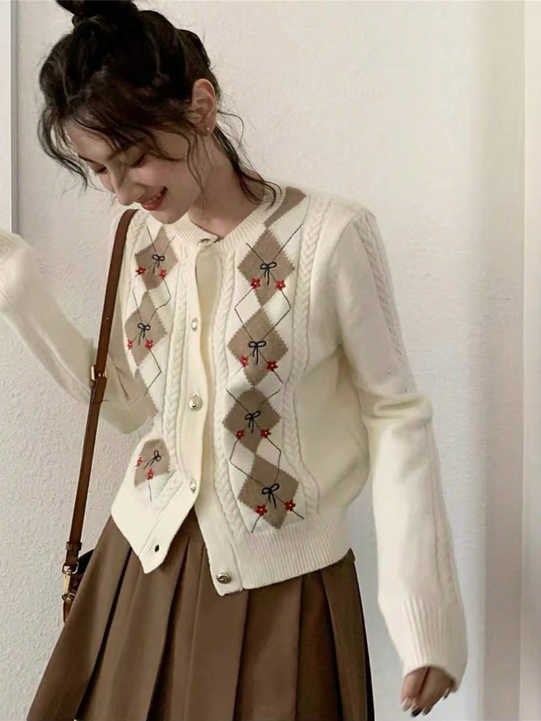 Cardigan SHEIN, crem