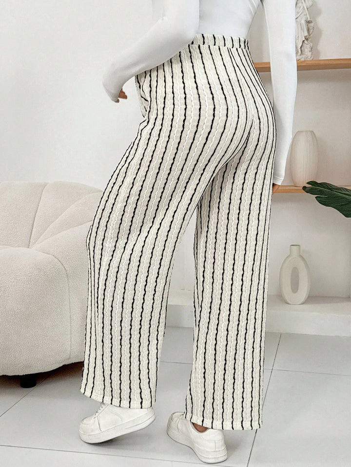 Pantaloni SHEIN, mix culori