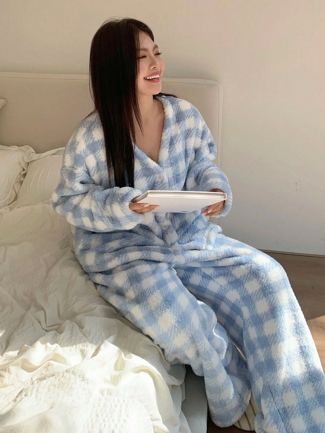 Compleu pijamale SHEIN, mix culori