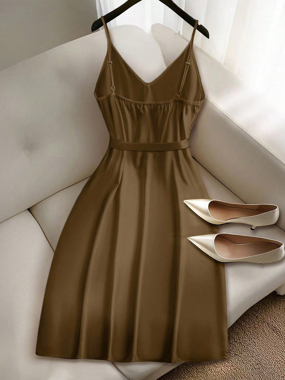 Rochie scurtă SHEIN, maro