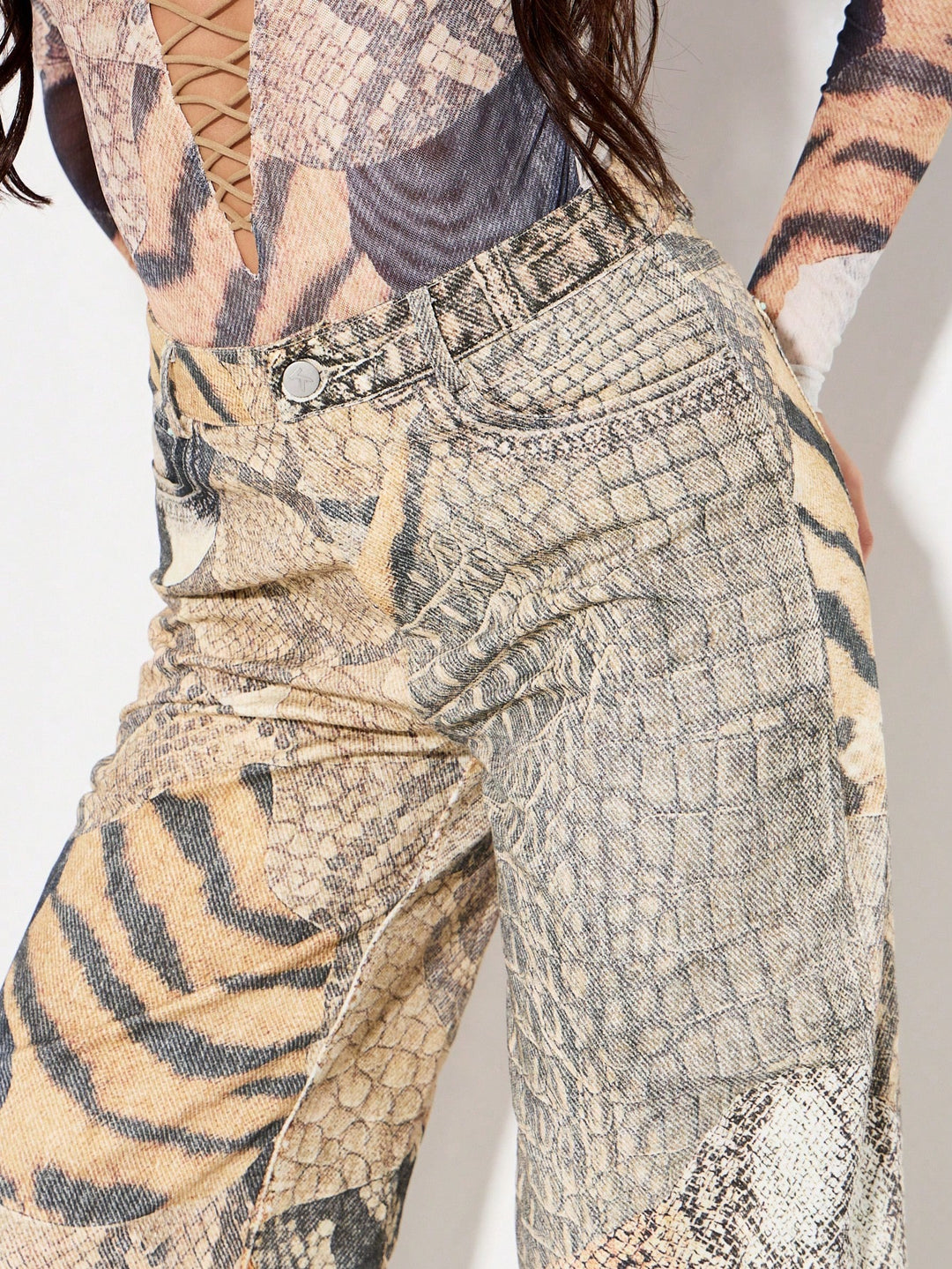 Pantaloni SHEIN, mix culori