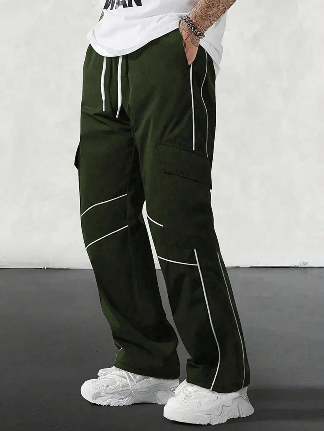 Pantaloni MANFINITY by Shein, verde