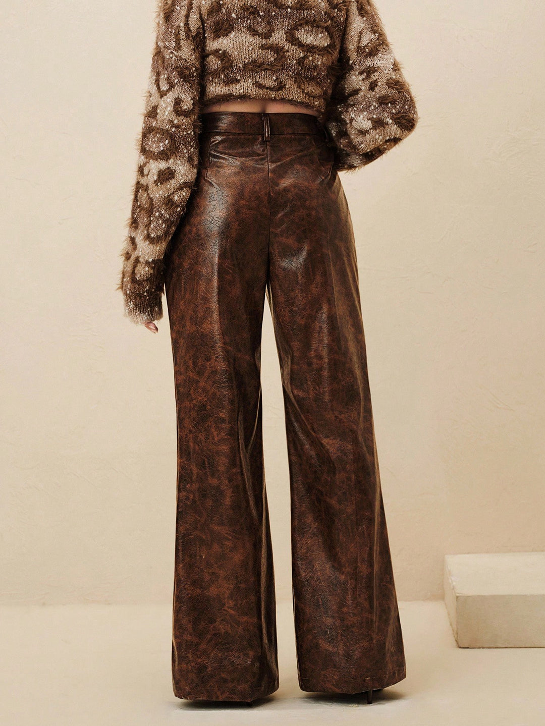 Pantaloni SHEIN, maro