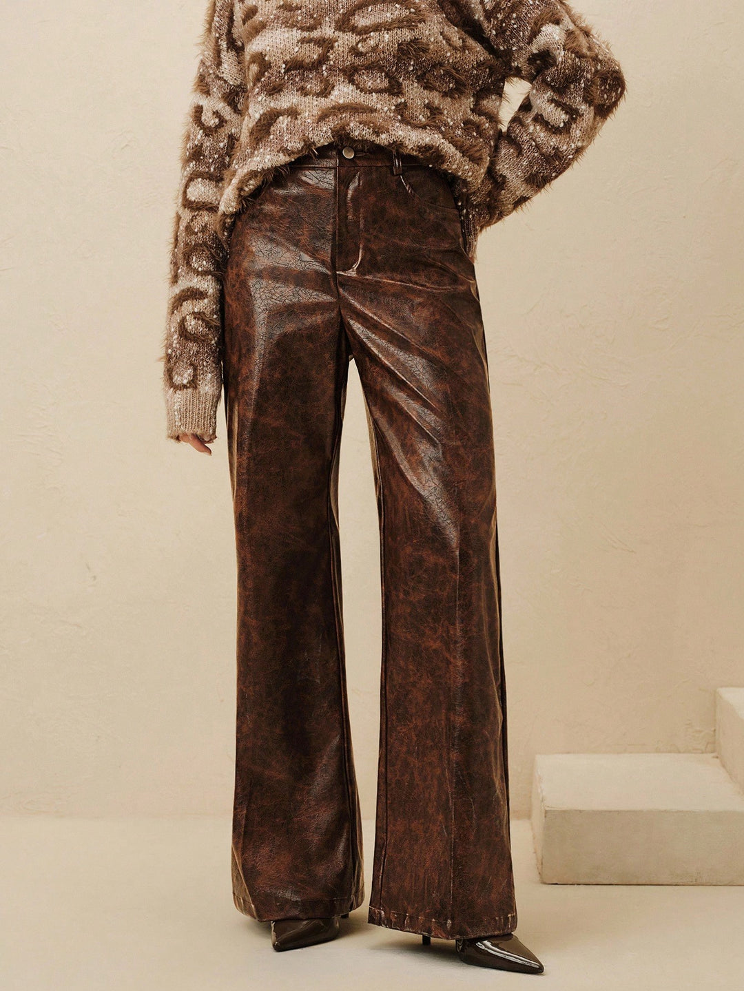 Pantaloni SHEIN, maro